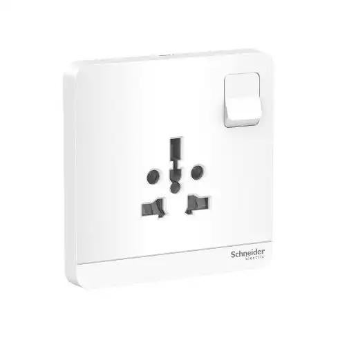 AvatarOn - Switched Socket, 2P + 3P, 16A, 250V, White
